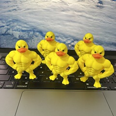 跨境新品3d打印玩具创意肌肉腿鸭子雕像工艺品鸭子玄关家居桌面