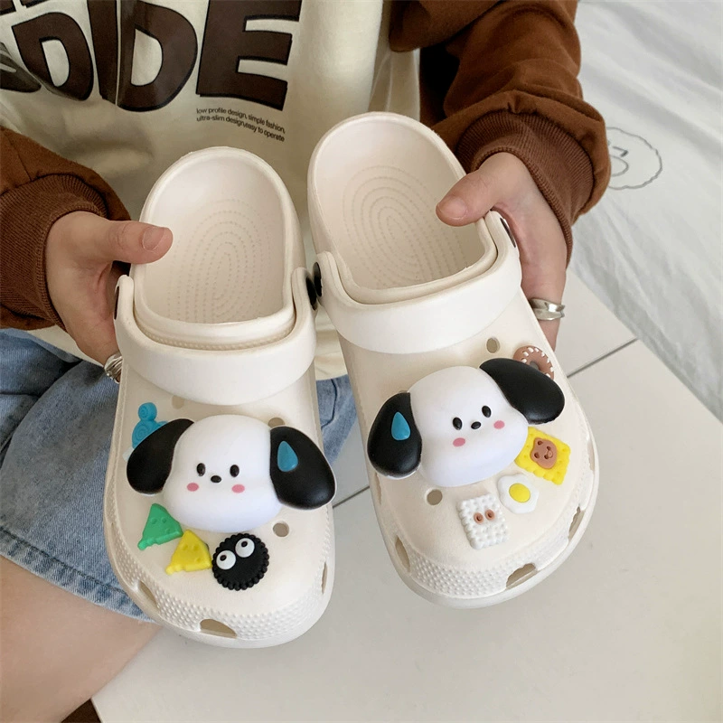 Туфли с дырками, женские сандалии с милыми героями мультфильмов, летняя Нескользящая верхняя одежда на толстой подошве, пляжная обувь, модные женские тапочки Baotou