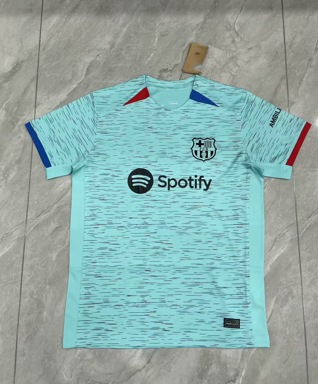 2324 바르셀로나 두 번째 손님