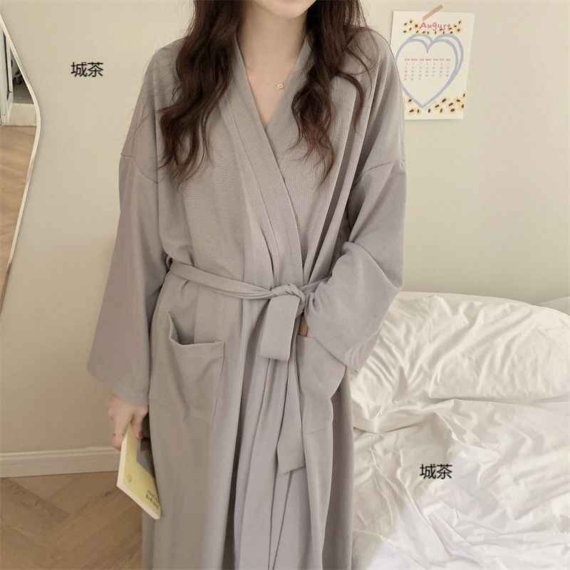 달콤한 잠옷 여성의 가을과 겨울 목욕 가운 기모노 긴 스타일 홈 옷 파자마 외부 착용 한국 간단한 단색 물결