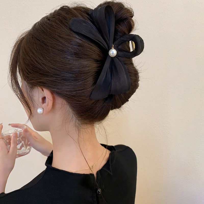 女性用のキュートでかわいいクマのヘアクリップ、2025年の新しいハイエンドのサメのヘアクリップ、後頭部のヘアクリップ、ヘアクリップ|undefined