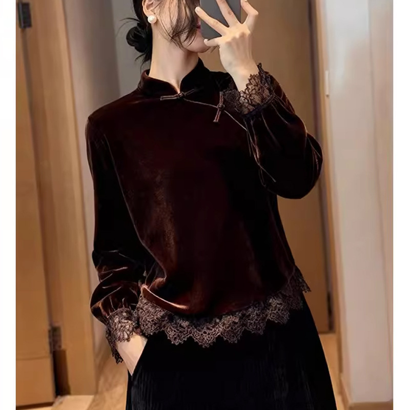 New Chinese-Style Women's Clothing, Coffee-Colored Patchwork Velvet Shirt with Traditional Chinese Buttons, Spring Casual Chic, Unique Design, Lace Inner Top New Chinese-Style Women's Clothing, Coffee-Colored Patchwork Velvet Shirt with Traditional Chinese Buttons, Spring Casual Chic, Unique Design, Lace Inner Top