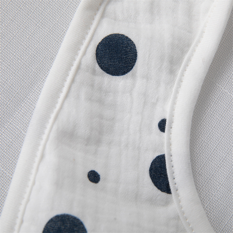 Toalla de saliva en forma de U con estampado de algodón de clase A, gasa de 4 capas de algodón impermeable para bebés, suave y absorbente para hombres y mujeres baberos para bebés