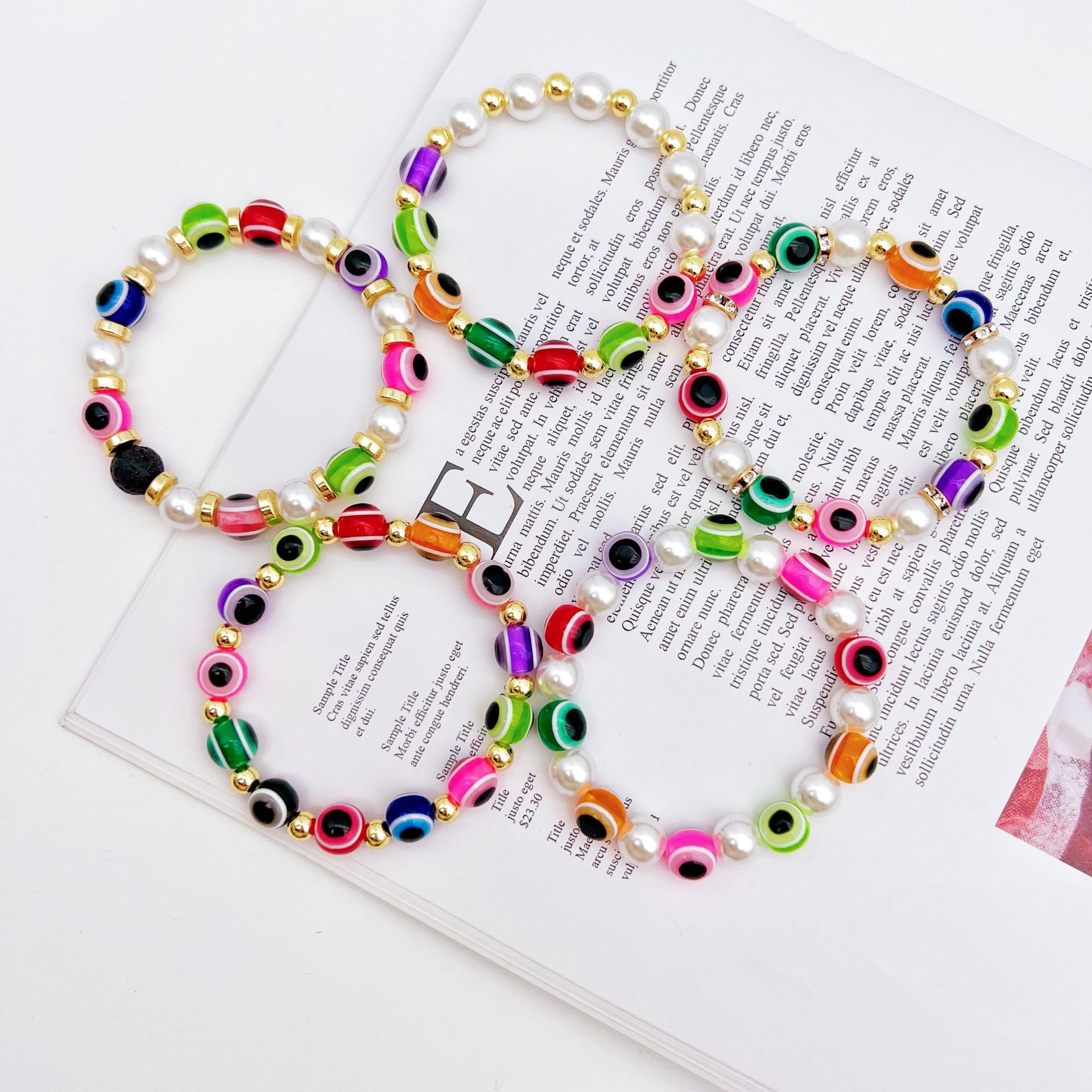 Retro Devilu0027S Eye Resin Beaded Pearl Womenu0027S Bracelets 1 Piece