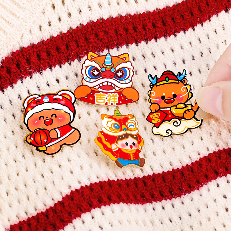 Cartoon children's acrylic brooch