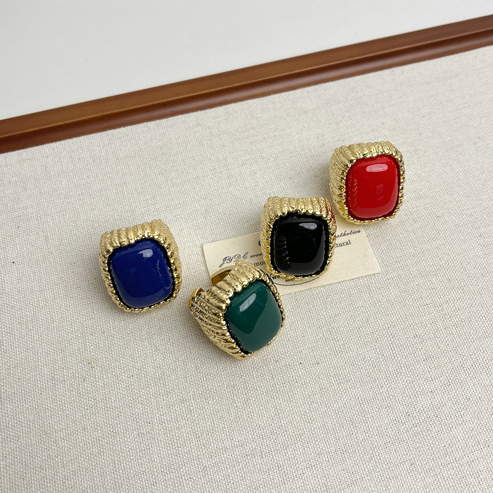 Holiday, Daily Occasion Alloy Material Vintage Style Classic Style Geometric Alloy Plating Women's Rings
