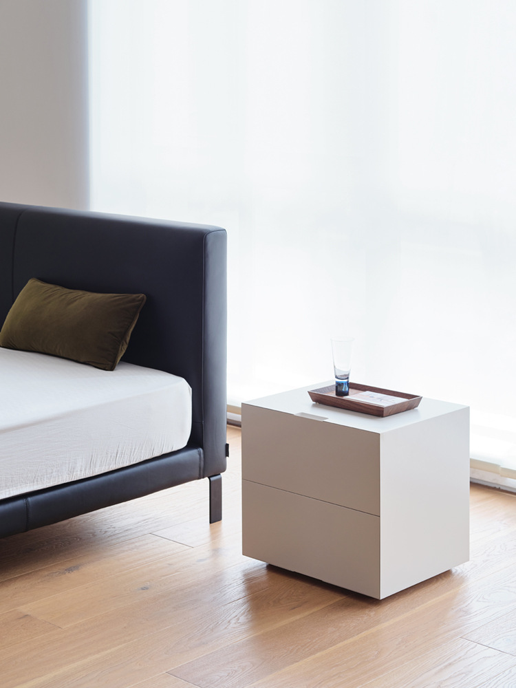 Coconordic | Vem Min White Bedside Table Nordic Japanese Multicolor Natural Wood Modern Bedroom Storage Side Cabinet