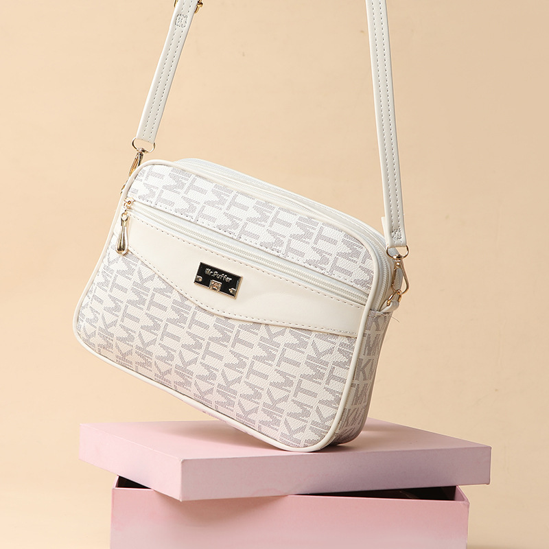 Cross-border camera bag printed women's bag new letter fashion versatile shoulder messenger bag large capacity small square bag for women
