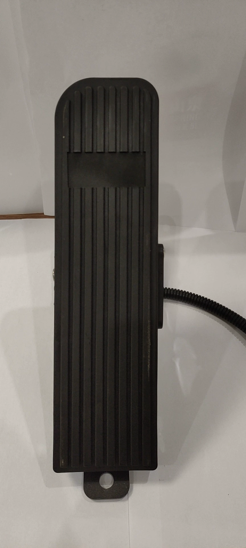 Weichai A113820512 легковой автомобиль Электронная педаль акселератора в сборке EF1-4D12 автобусная сельскохозяйственная машина