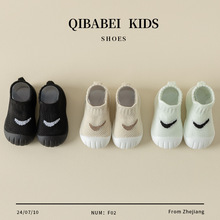 春秋学步鞋男宝宝鞋子透气女软底防滑0-1-3岁2婴幼儿童防踢不掉鞋