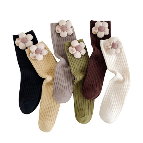 Autumn and winter children's socks cute flowers girls pile socks wholesale girls mid-calf socks middle and large children double-needle calf socks