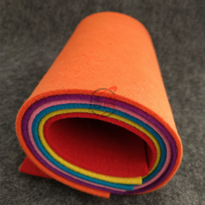 加硬毛毡彩色黑白花灰色不织布装饰箱包辅料用戟绒针刺棉