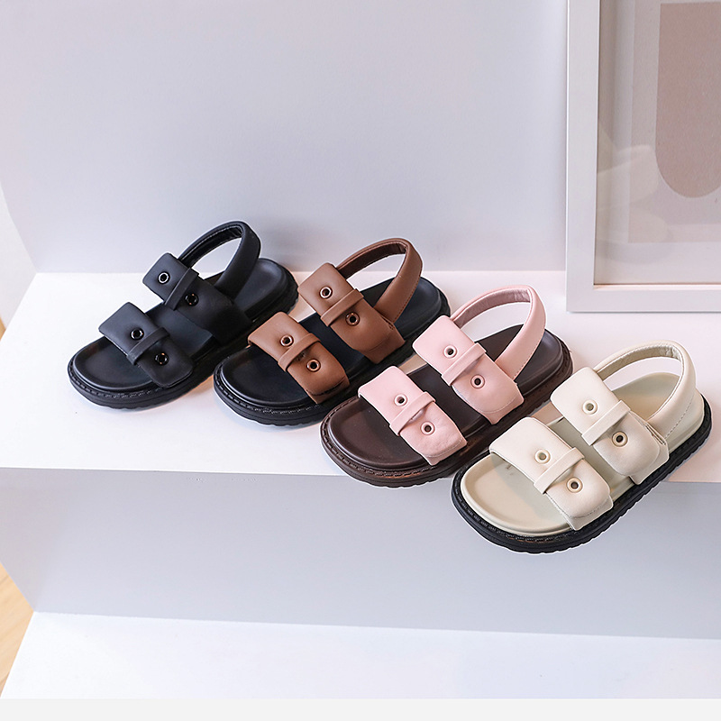 Fashionable sandals