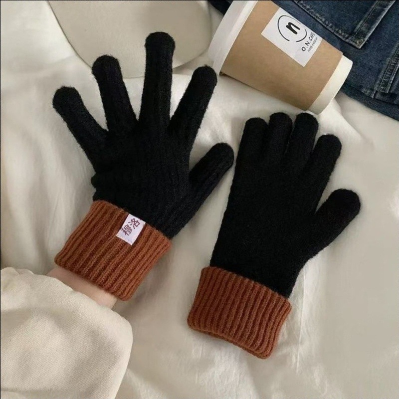 Black brown [original macaron color knitted gloves]