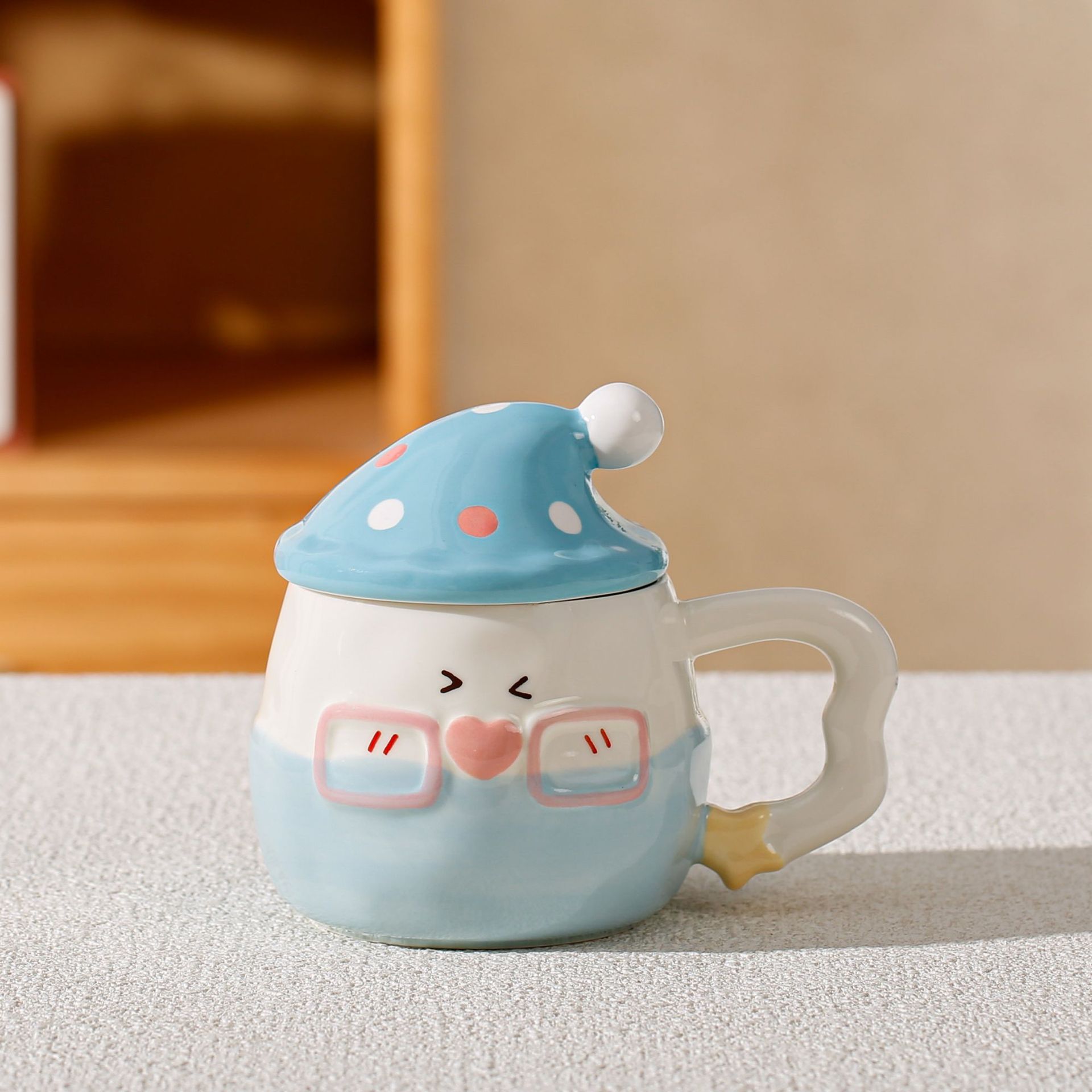 귀여운 마법모자 캐릭터 도자기 뚜껑 머그컵 440ml 사무실 가정용