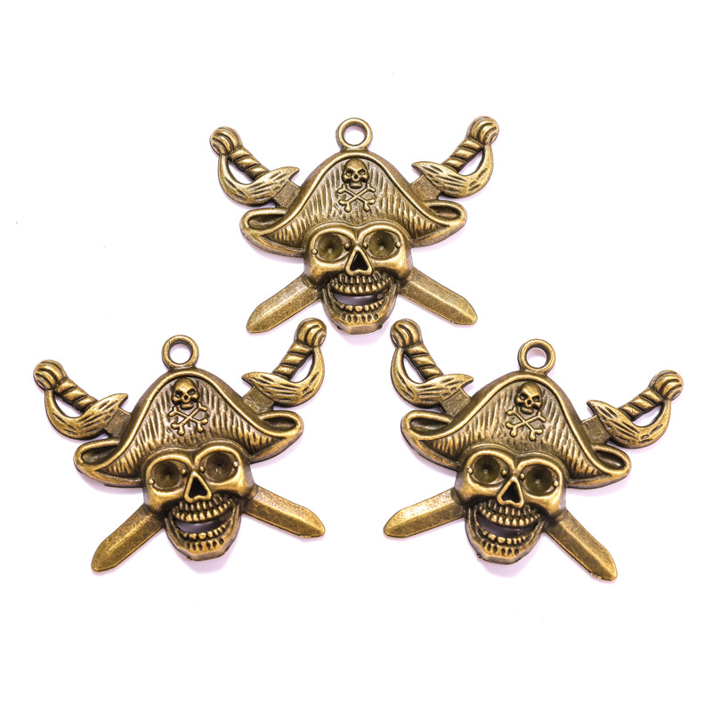 Accessory with accessories, Pirates of the Caribbean, DIY 4