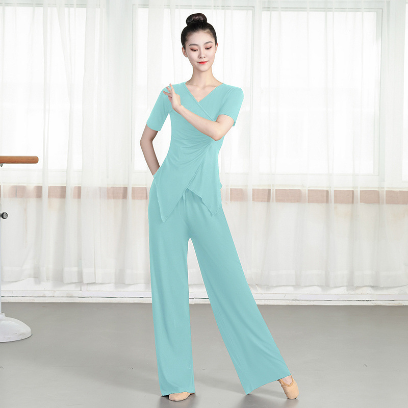 Danza entrenamiento camisa de mujeres verano nuevo adulto clásico pantalones de piernas anchas entrenamiento de ropa de fábrica comercio al por mayor