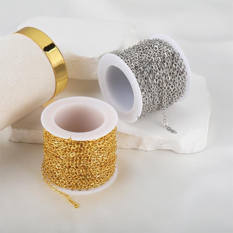 Venta caliente de 10 metros / rollo de cadena de cobre en forma de o para mantener el color, collar artesanal chapado a mano semiacabado accesorios de joyería de cadena DIY