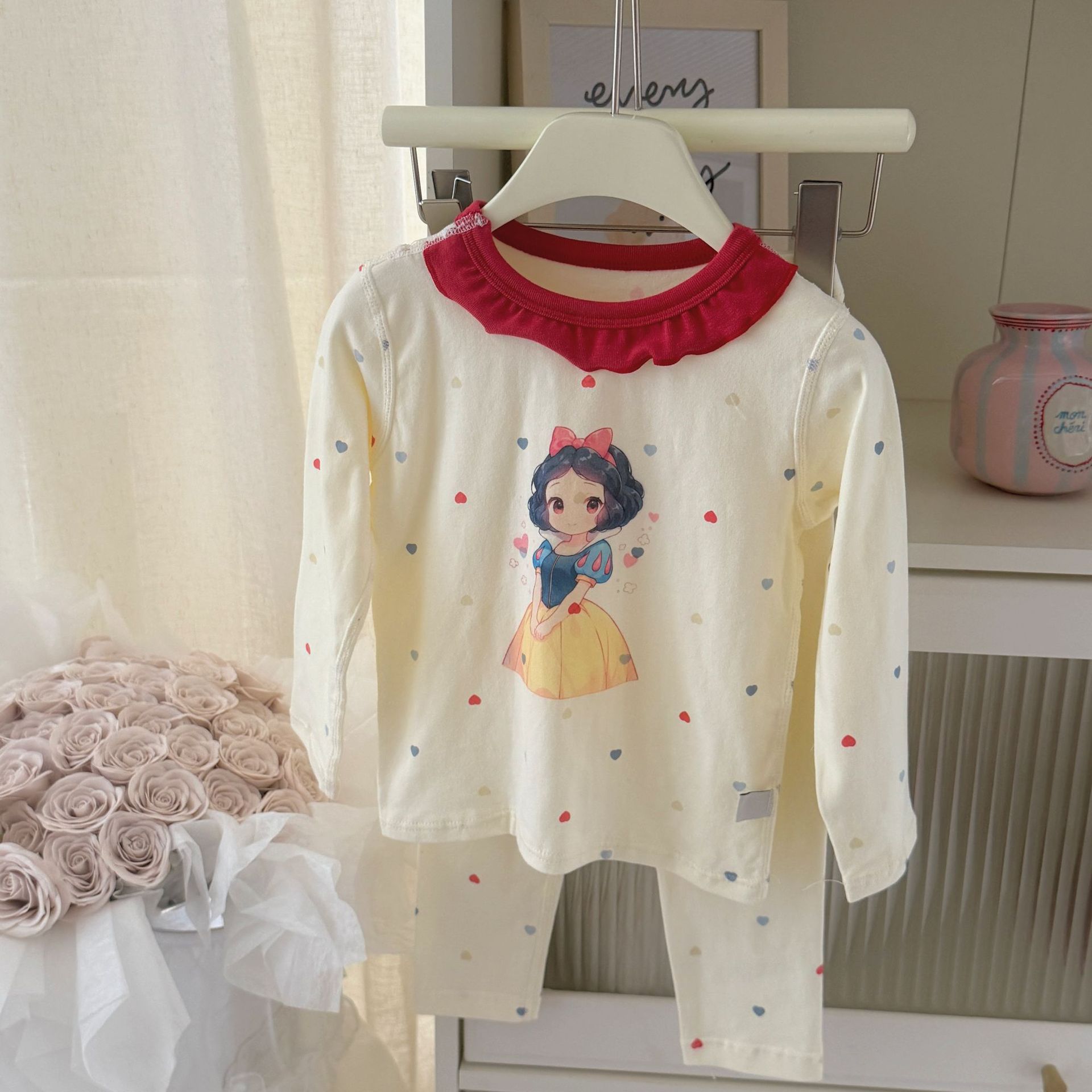 빨간 칼라 공주