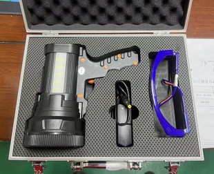 ���⾀̽�����ֳ�ʽ�ڹ�ŷۙz�y�x�B͸�ߏ��ȟo�p�ɹ�̽���CUVA