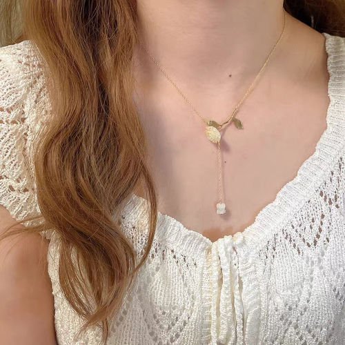 New internet celebrity rose gold necklace glass water drop pendant clavicle chain fashion bead flower neck necklace accessories