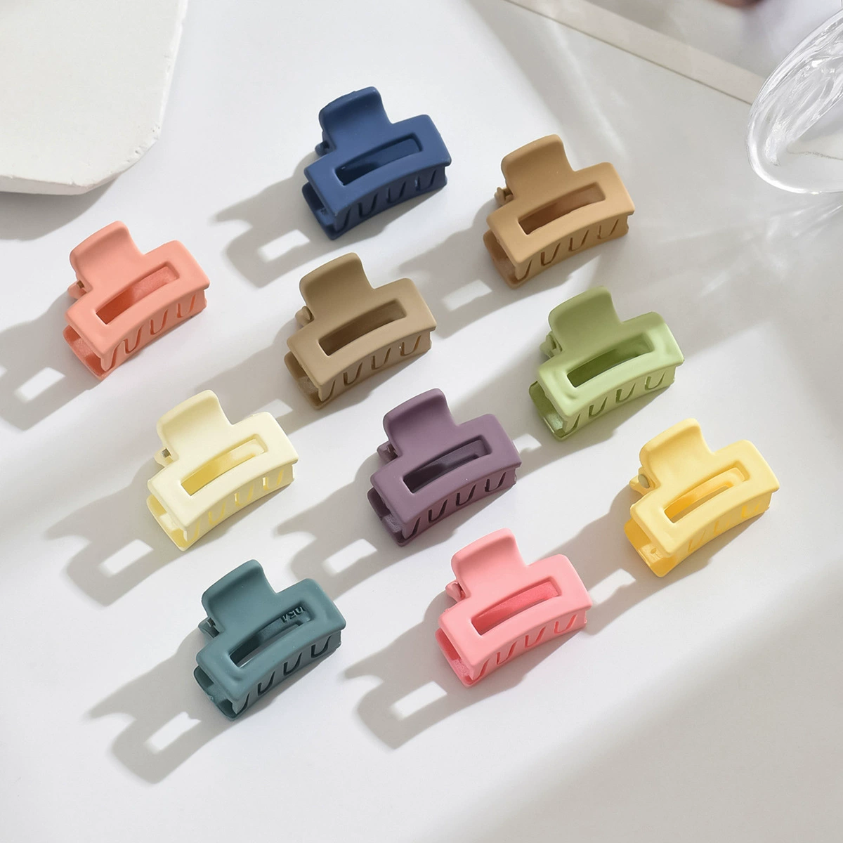 2.5CM маленький мини-зажим с полой квадратной заколкой для волос молочный чай цвет челка зажим боковой зажим Amazon