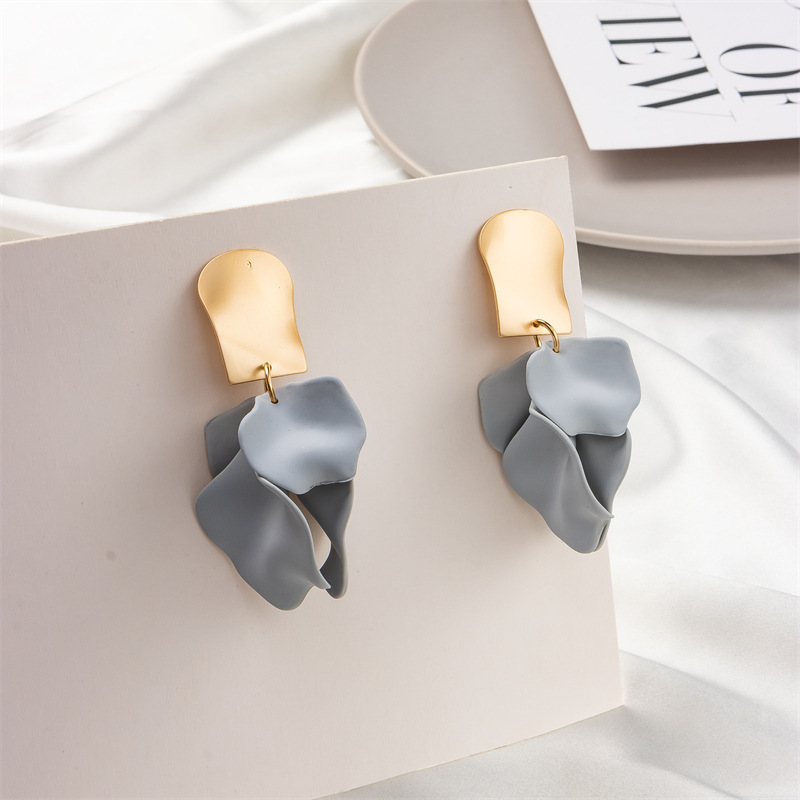 25g Weight Earrings, Ear Studs Classification Wedding, Travel Occasion Alloy Material Rose, Petal Pattern Women'S Gender Plating Design Fashion Style Fashion Rose Petal Alloy Women'S Earrings Ear Studs 13