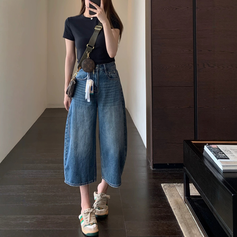 Summer American retro balloon jeans, distressed vintage blue, high-waisted, loose, slimming, cropped wide-leg pants for women, new for summer Summer American retro balloon jeans, distressed vintage blue, high-waisted, loose, slimming, cropped wide-leg pants for women, new for summer