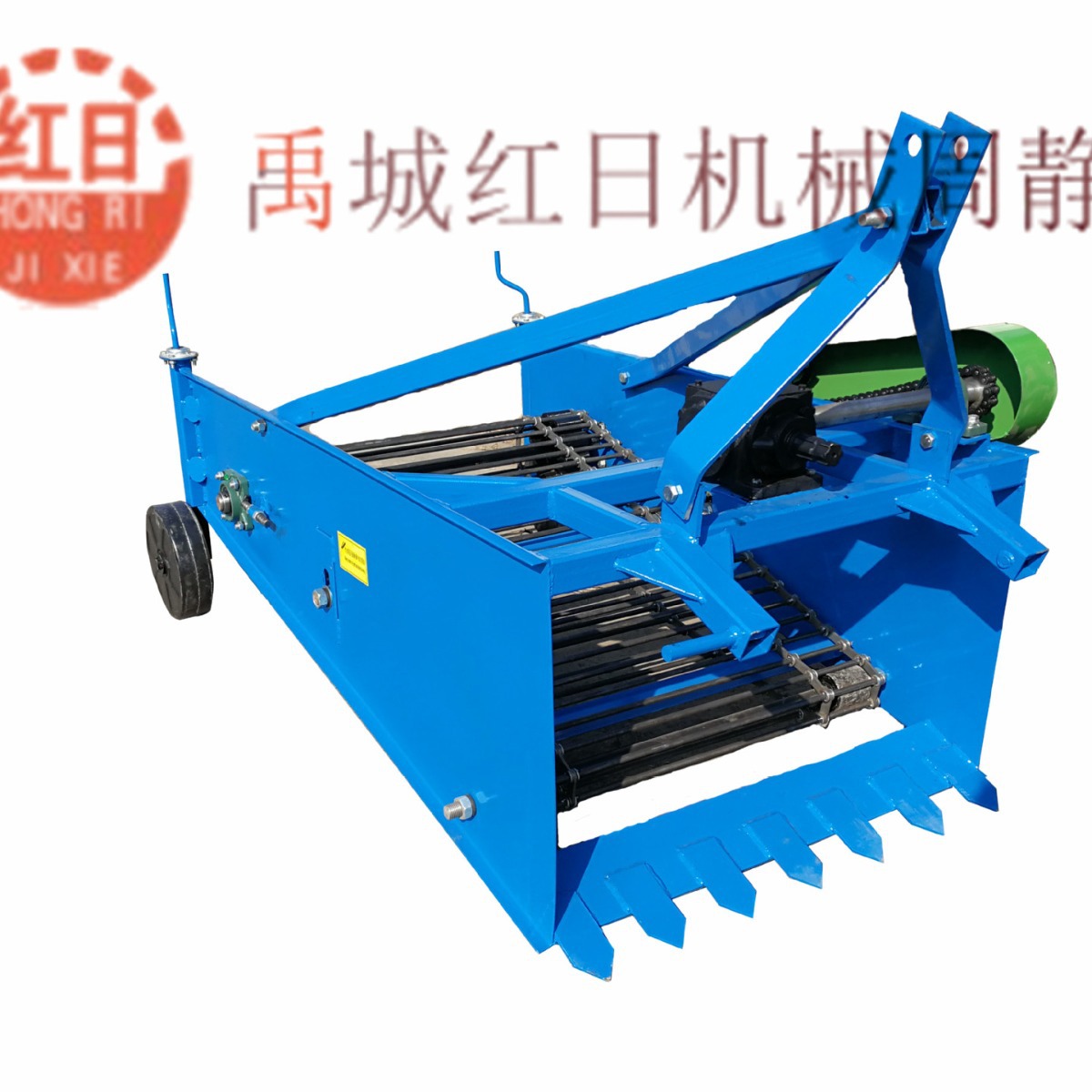 红日土豆收获机   单行马铃薯收获机  阿里巴巴实拍收获机