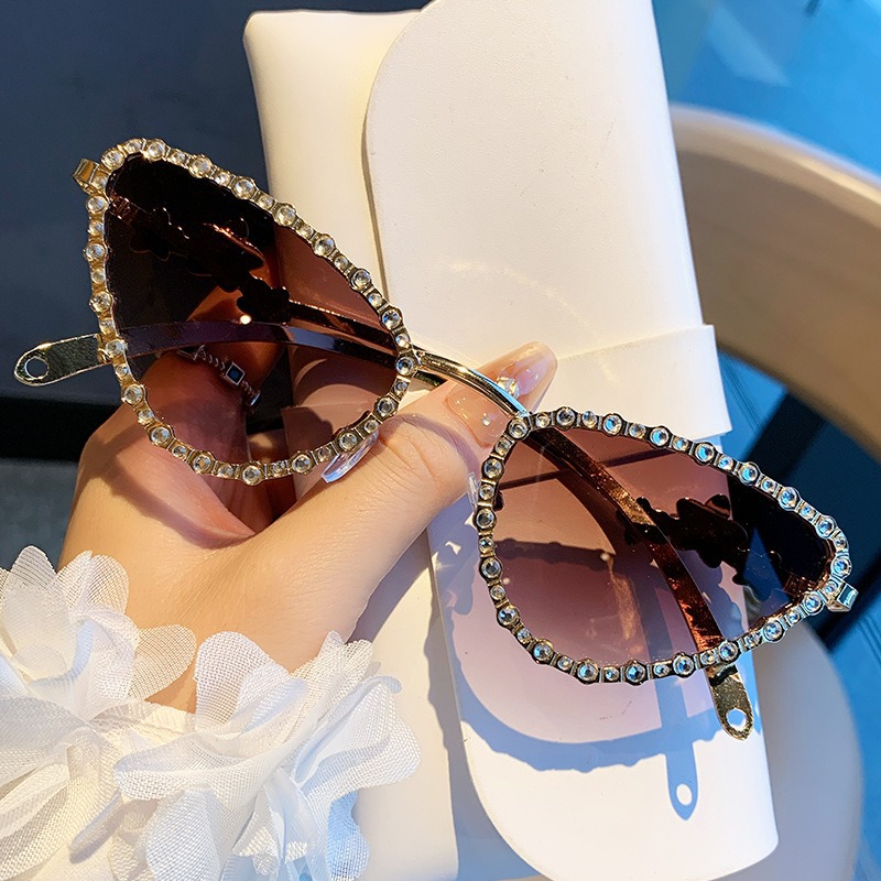 2025新款跨境时尚高级感金属蝶形五角星星派对墨镜镶钻猫眼太阳镜