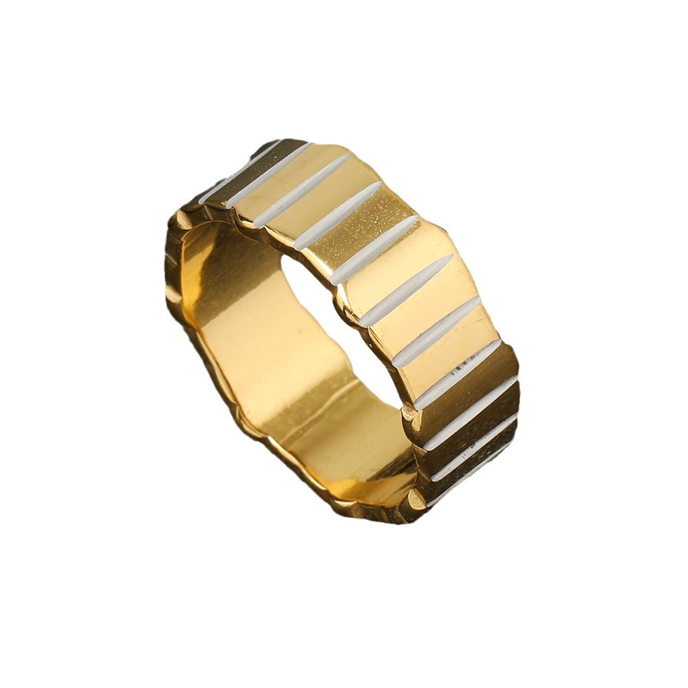 Transfronterizo nuevo anillo de acero inoxidable Corte de moda ondulado borde irregular línea de flor de titanio anillo de acero fabricante Masculino