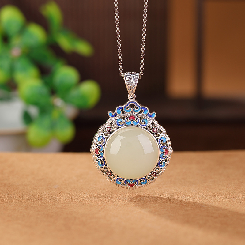 Mặt dây chuyền bạc S925 khắc họa tiết Ruyi may mắn, phối ngọc Hòa Điền — Cung Hoàng Đạo Hổ