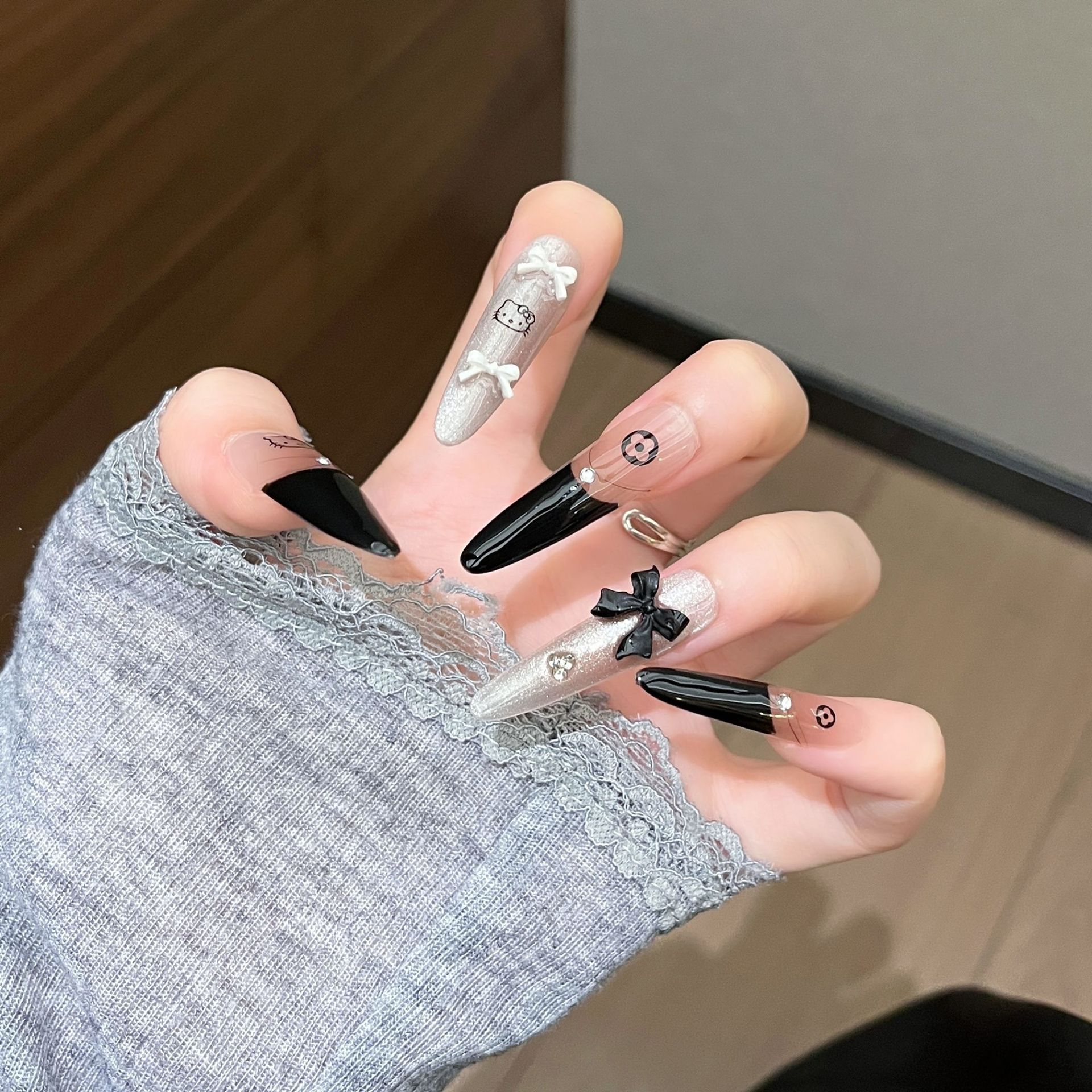 Arco negro adorable chica manicure desgaste manicure pieza de fabricación desmontable al por mayor manicure pieza de fabricación