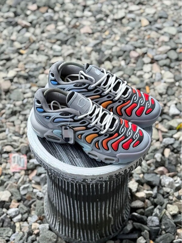 Putian Shoes Drift Tn Air-Cushioned Fishbone Running Shoes Men's Max Sneakers Casual Air-Cushioned Shock-Absorbing Women's Sports Shoes Putian Shoes Drift Tn Air-Cushioned Fishbone Running Shoes Men's Max Sneakers Casual Air-Cushioned Shock-Absorbing Women's Sports Shoes