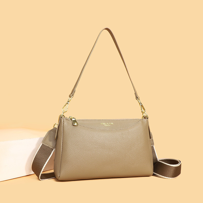 Genuine Leather Women's Bag, New Fashion Shoulder Bag, Large Capacity Casual Crossbody Mom Bag, Simple First-Layer Cowhide Handbag Genuine Leather Women's Bag, New Fashion Shoulder Bag, Large Capacity Casual Crossbody Mom Bag, Simple First-Layer Cowhide Handbag