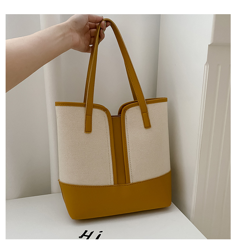 Korean Style Simple Stitching Contrast Color One-shoulder Diagonal Tote Bag display picture 7