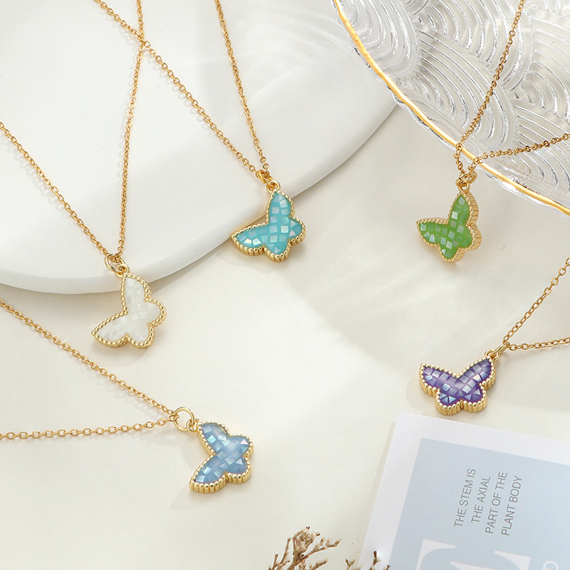 Creative brand pendant