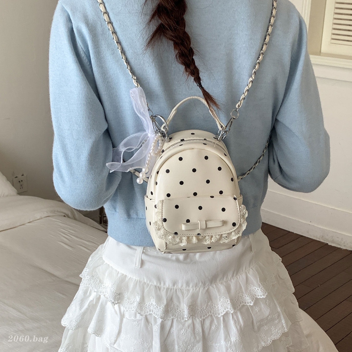 Mochila 2026 mujer pequeña onda de moda coreana joven hombro de verano nuevo dulce cadena