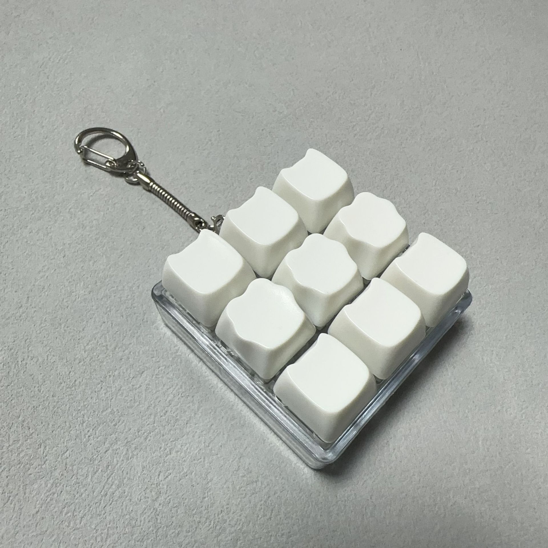 Nine-key transparent shell-white (cat