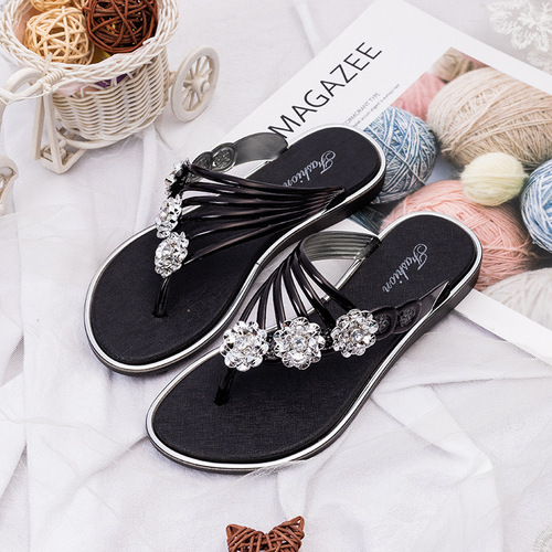 Women's Summer Outerwear New Flip-Flop Flat Slippers for Women Lightweight Fashion Casual Beach Sandals