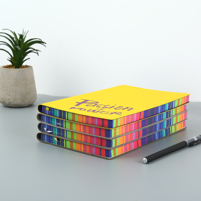 A5平装创意加厚记事本仿皮简约彩虹边笔记本子商务文具手帐本批发