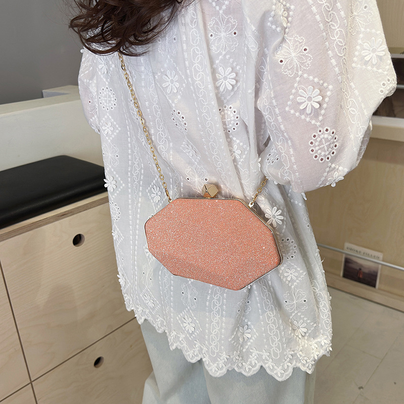 Bolso de mano transfronterizo europeo y americano 2024 nuevo estilo de moda bolso de hombro de sequillas red retro bolso de cena de cadena