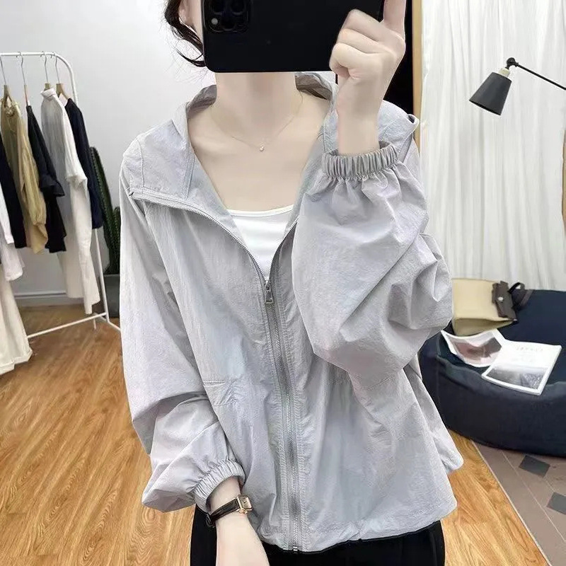 夏薄いフード付きルーズ日焼け止め服女性のための 2025 韓国スタイルの新しい多用途トップ日焼け止めカーディガン多用途ジャケット|undefined
