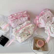 少女可爱布艺花边化妆包高颜值便携化妆品收纳袋学生大容量笔袋