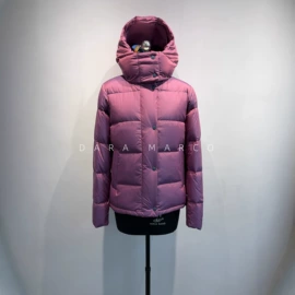 女式毛呢外套;休闲裤;女式羊绒外套