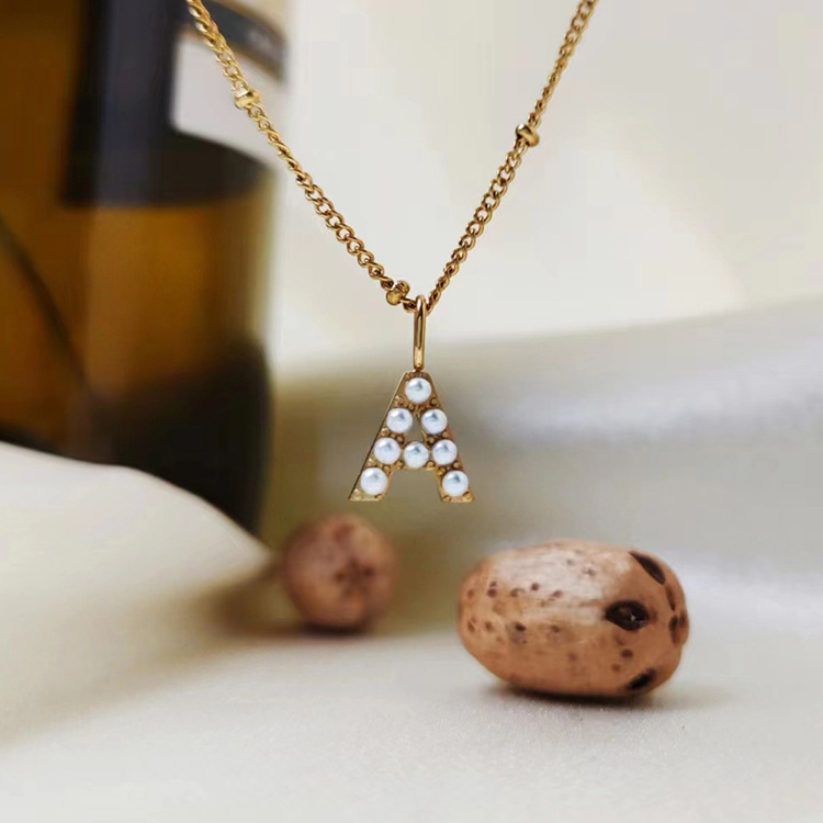 1 Piece Quantity Casual, Daily Occasion Stainless Steel Material PVD Coated Real Gold Plated Letter Stainless Steel Vintage Style Waterproof Non Tarnish 304 Stainless Steel Pendant Necklace