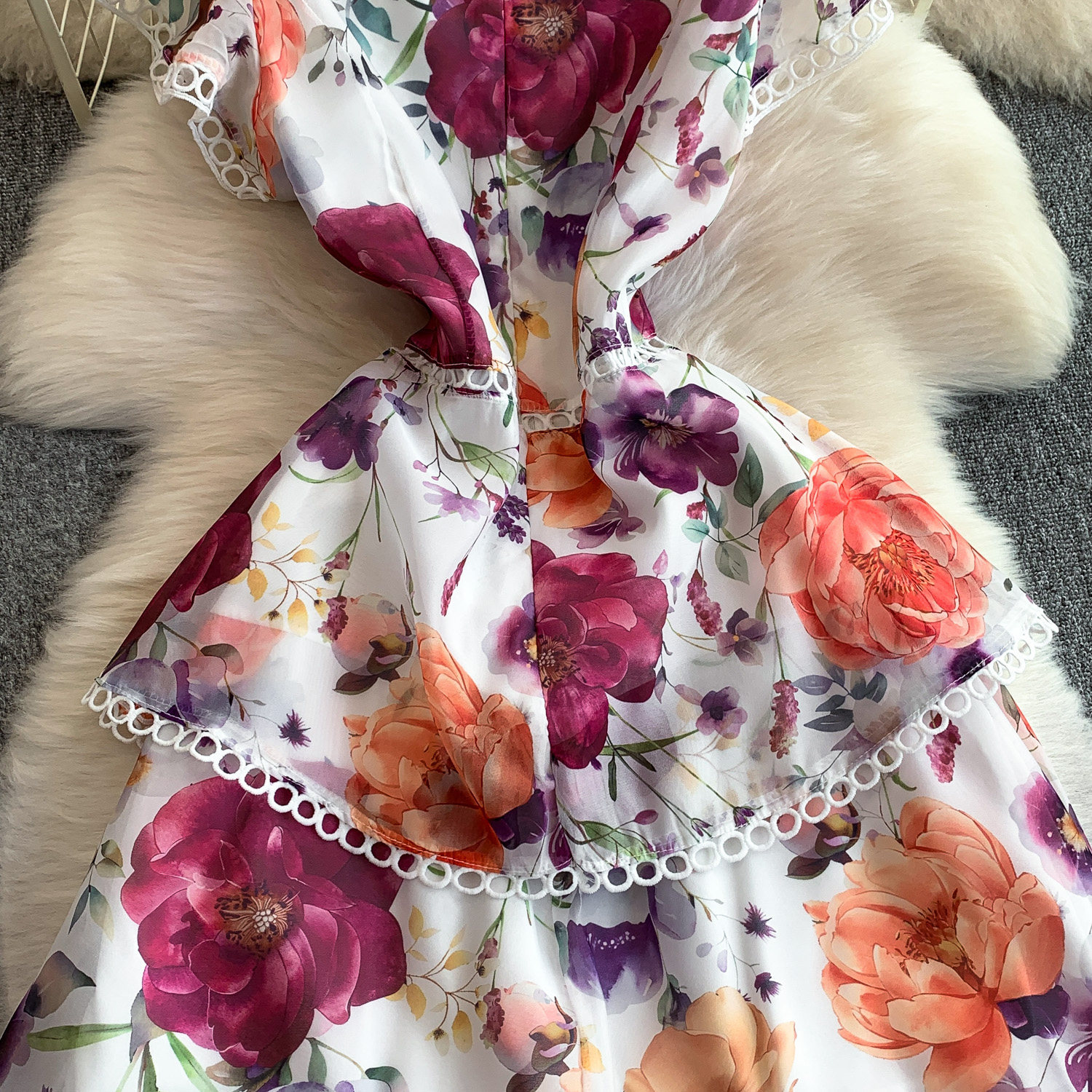 Women's French Retro Style Lace Patchwork Dress Round Neck Hollowed Out Printed Slimming Ruffle Skirt Long Casual Clothing_ecoleips.com