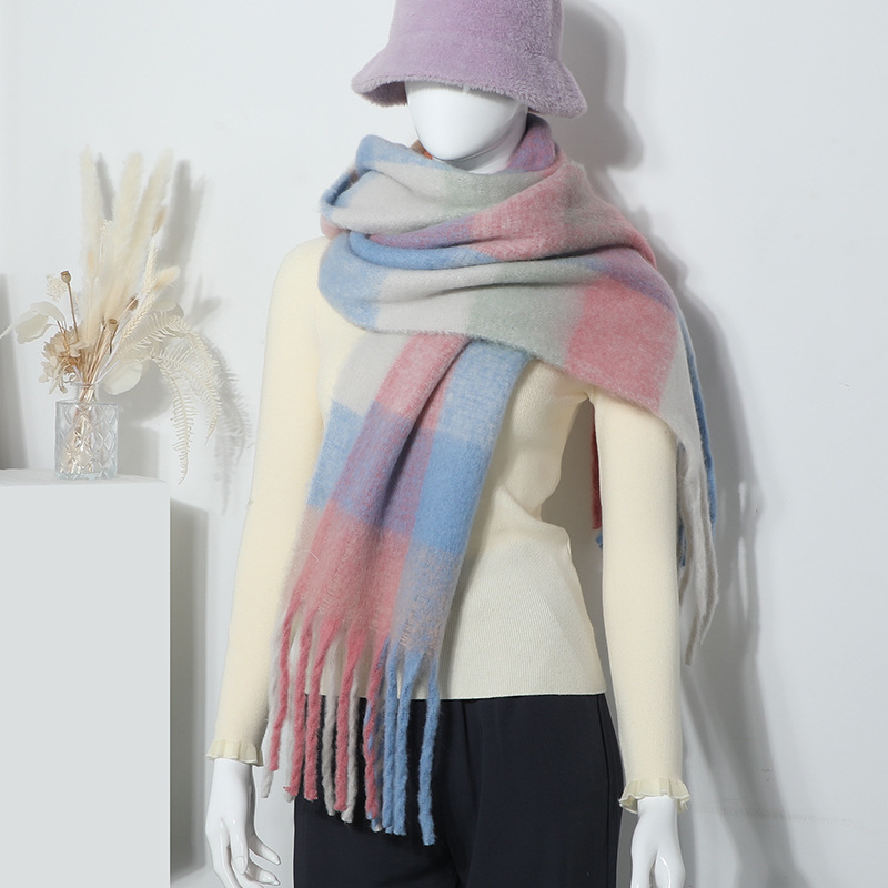 2024 nouveau châle polyvalent en mohair d'hiver à double usage, écharpe chaude longue et épaisse pour femme, version coréenne_voghion.com