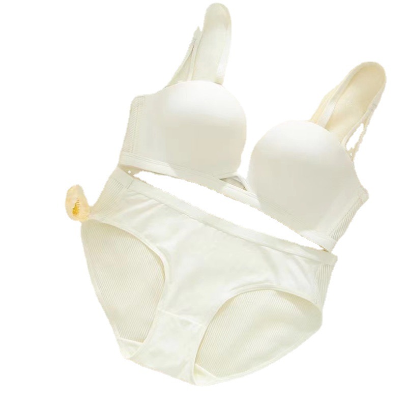 2233 verano nueva moda ropa interior media taza de las mujeres hueco empuja hacia arriba el sujetador sexy pequeño pecho sujetador inalámbrico traje