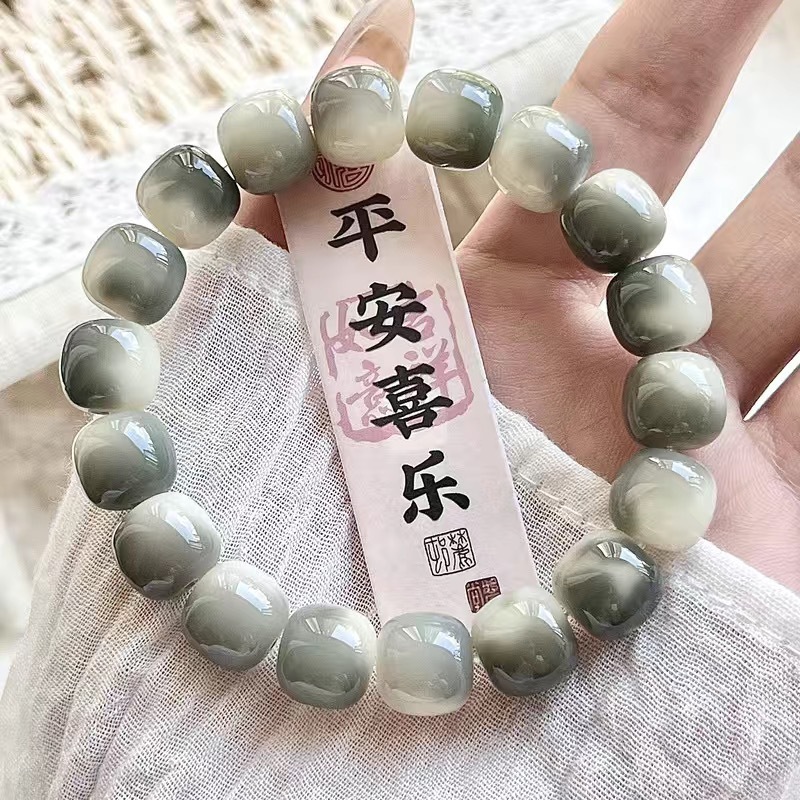 연기 비 떠 다니는 꽃